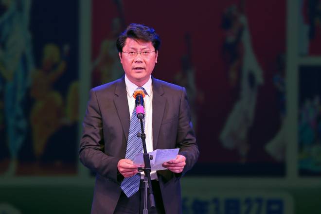 高雅艺术进校园——印度文化演出《班戈拉与吉达舞》在我校华丽开演